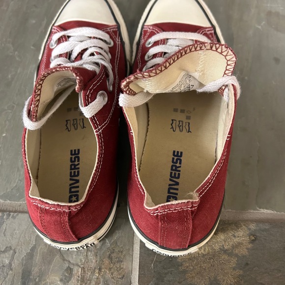 Converse Chuck Taylor All Star Low Top Canvas Sneakers Shoes Mens 5 Womens 7 - Picture 4 of 6